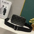LouisVuittonblacksatchel lettertravel bagMessenger Bag rep