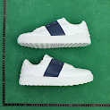 Valentino Garavani Open rep